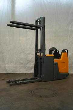 Gabelstapler gebraucht JUNGHEINRICH ERD 220 119 GAB 201 ZT ELEKTRO HOCHHUBWAGENFAHRERSTAND (12935975)