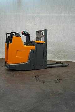 Gabelstapler gebraucht JUNGHEINRICH ERD 220 119 GAB 201 ZT ELEKTRO HOCHHUBWAGENFAHRERSTAND (12935975)
