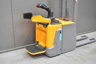Gabelstapler gebraucht JUNGHEINRICH ERD 220 /58231/ ELEKTRO HOCHHUBKOMMISSIONIERER (13054730)