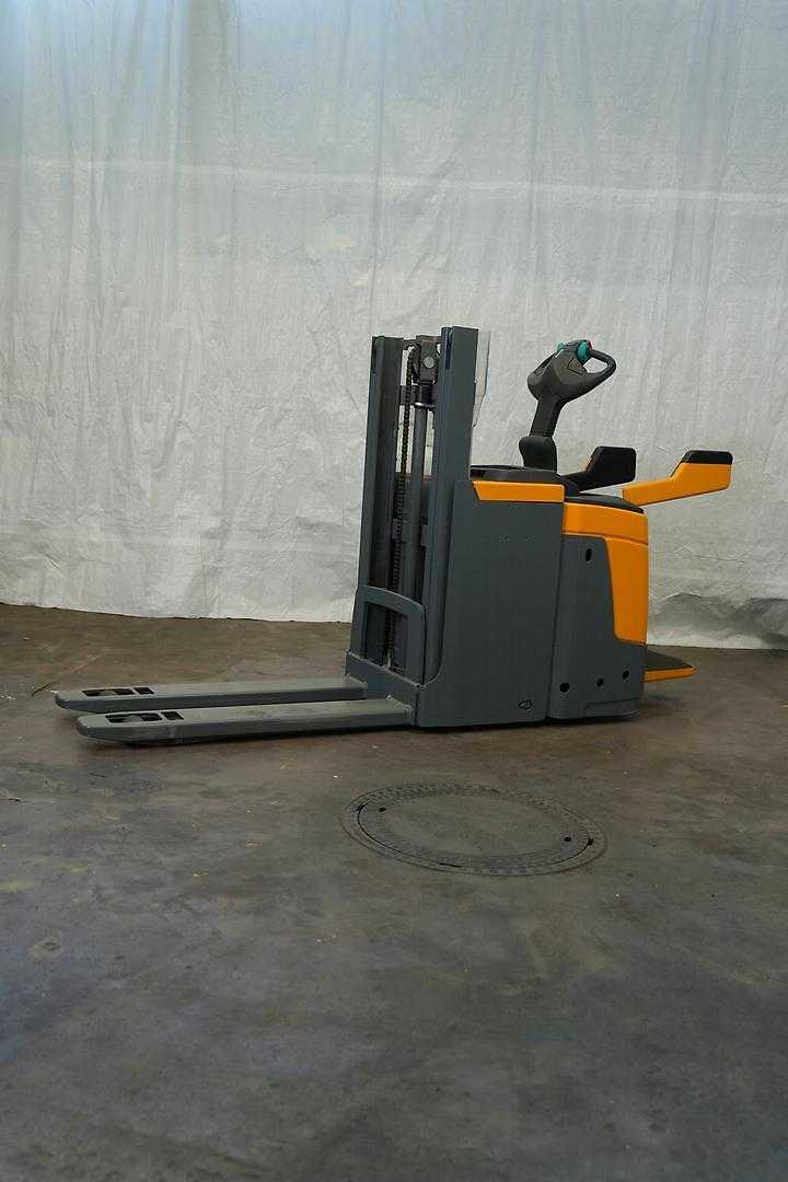 Gabelstapler gebraucht JUNGHEINRICH ERD 220 KP 119 201 ZT ELEKTRO HOCHHUBWAGENFAHRERSTAND (12935950)