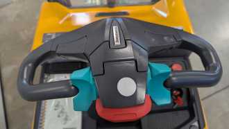 Gabelstapler gebraucht JUNGHEINRICH ERD 220 neuwertig ELEKTRO HOCHHUBWAGENDEICHSEL (13047060)