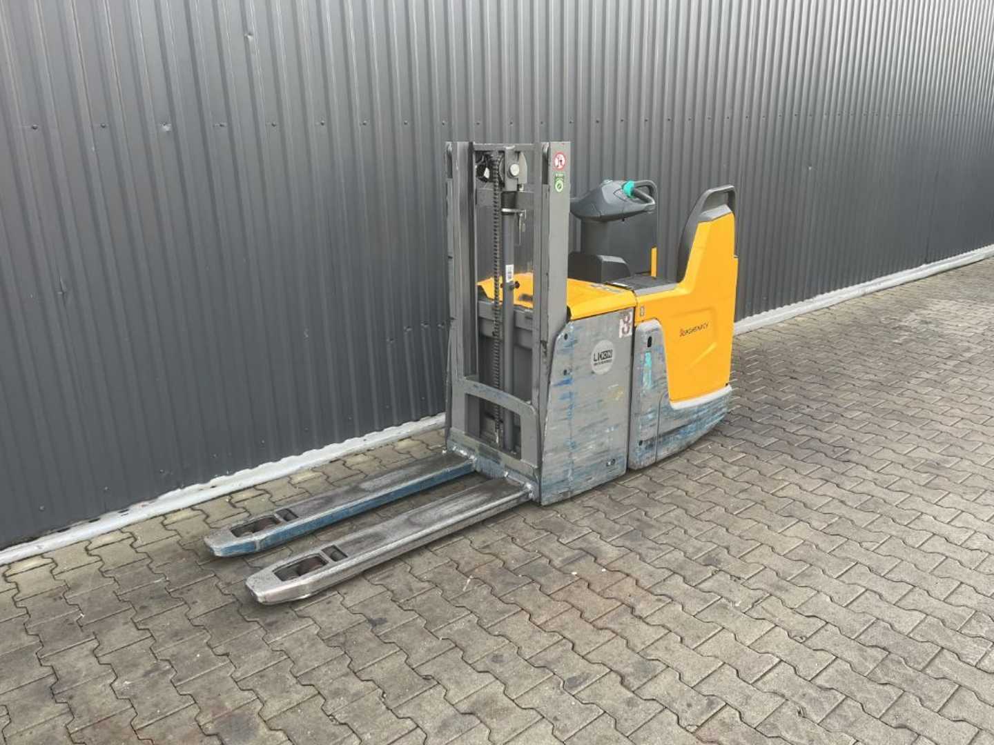 Gabelstapler gebraucht JUNGHEINRICH ERD220 ELEKTRO HOCHHUBWAGENFAHRERSTAND (13073635)