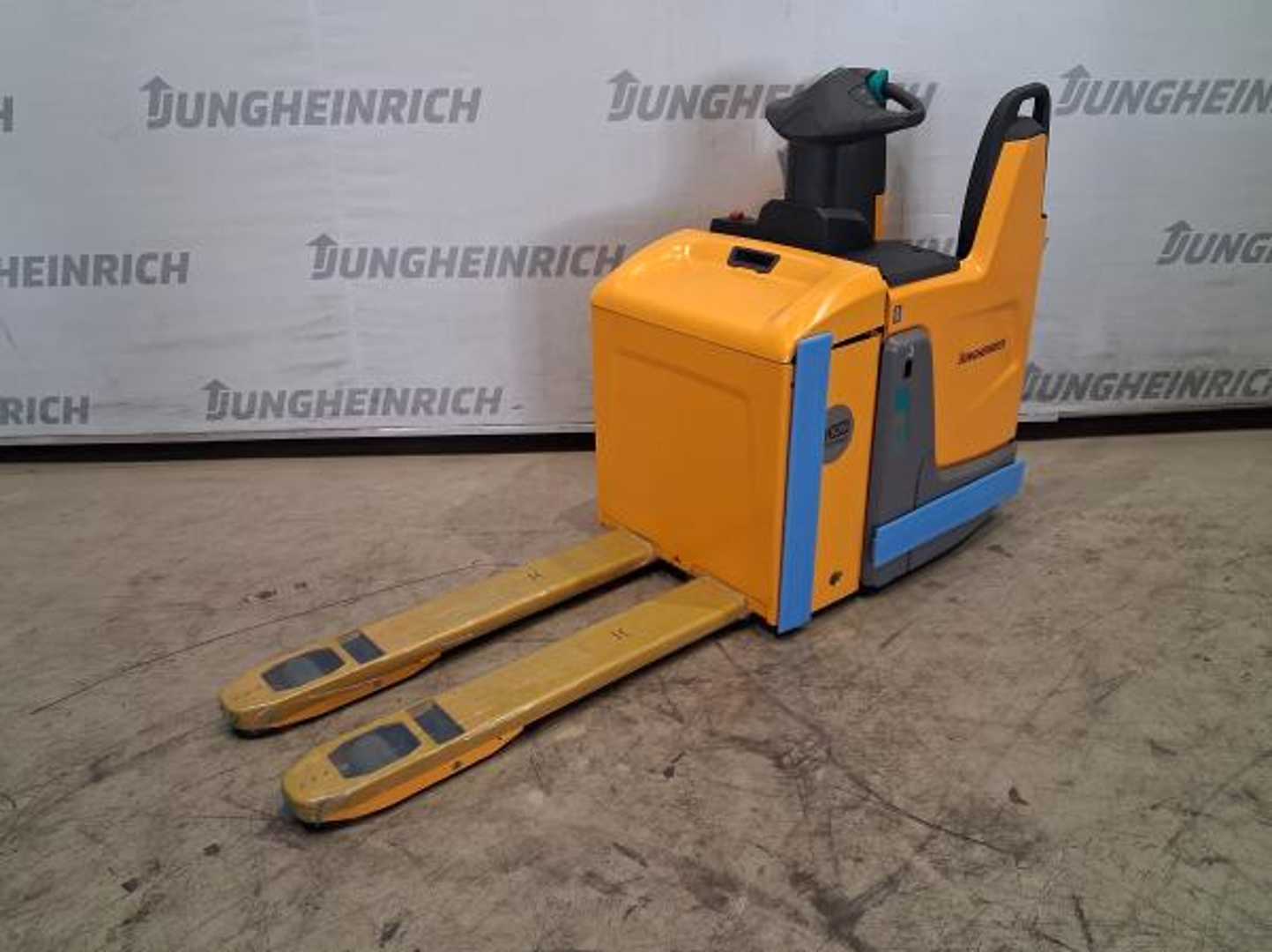 Gabelstapler gebraucht JUNGHEINRICH ERE 120 Li FP 115-54 ELEKTRO NIEDERHUBWAGENFAHRERSTAND (13038941)
