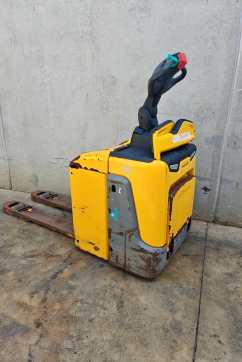 Gabelstapler gebraucht JUNGHEINRICH ERE 125 ELEKTRO NIEDERHUBWAGENSEMIELEKTRISCH (13039108)