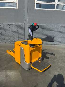 Gabelstapler gebraucht JUNGHEINRICH ERE 225 Baujahr 2019 Akku 2019 Gabellänge 1150 ELEKTRO NIEDERHUBKOMMISSIONIERER (13031684)