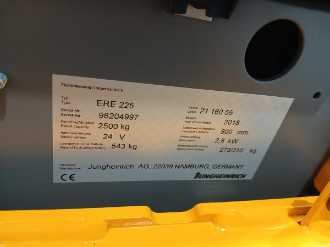 Gabelstapler gebraucht JUNGHEINRICH ERE 225 FP 21 160 55 ELEKTRO NIEDERHUBWAGENFAHRERSTAND (13028863)