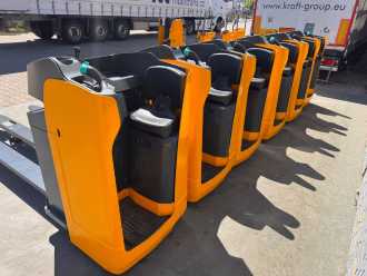 Gabelstapler gebraucht JUNGHEINRICH ESE 120 Baujahr 2012 Gabelänge 2,4M 7 X Vorhanden ELEKTRO NIEDERHUBKOMMISSIONIERER (13061931)