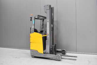 Gabelstapler gebraucht JUNGHEINRICH ETV 214 /57541/ ELEKTRO SCHUBMASTSTAPLER (13040649) backdrop