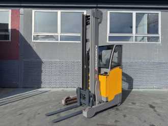 Gabelstapler gebraucht JUNGHEINRICH ETV 214 Baujahr 2019 / Stunden 11795 HH 7700 ELEKTRO SCHUBMASTSTAPLER (13072172) backdrop