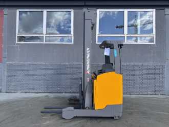 Gabelstapler gebraucht JUNGHEINRICH ETV 214 Baujahr 2020 / Stunden 3356 HH 7700 ELEKTRO SCHUBMASTSTAPLER (13068482)