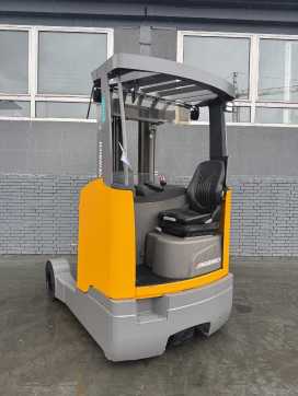 Gabelstapler gebraucht JUNGHEINRICH ETV C 16 Baujahr 2017 /Stunden 919 / HH 5,72M/ TOP CONDITION ELEKTRO SCHUBMASTSTAPLER (13071047)