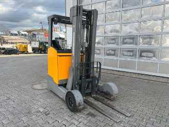 Gabelstapler gebraucht JUNGHEINRICH ETV C16 / Triplex 5.72m / SS / nur 3.228h / 2016 DIESEL SCHUBMASTSTAPLER (13024728)