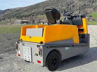 Gabelstapler gebraucht JUNGHEINRICH EZS 570i ELEKTRO SCHLEPPER (13021070)