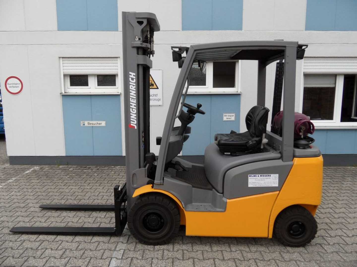 Gabelstapler gebraucht JUNGHEINRICH TFG 316 - Triplex - wenig Stunden GAS VIERRADFRONTSTAPLER (13051786)