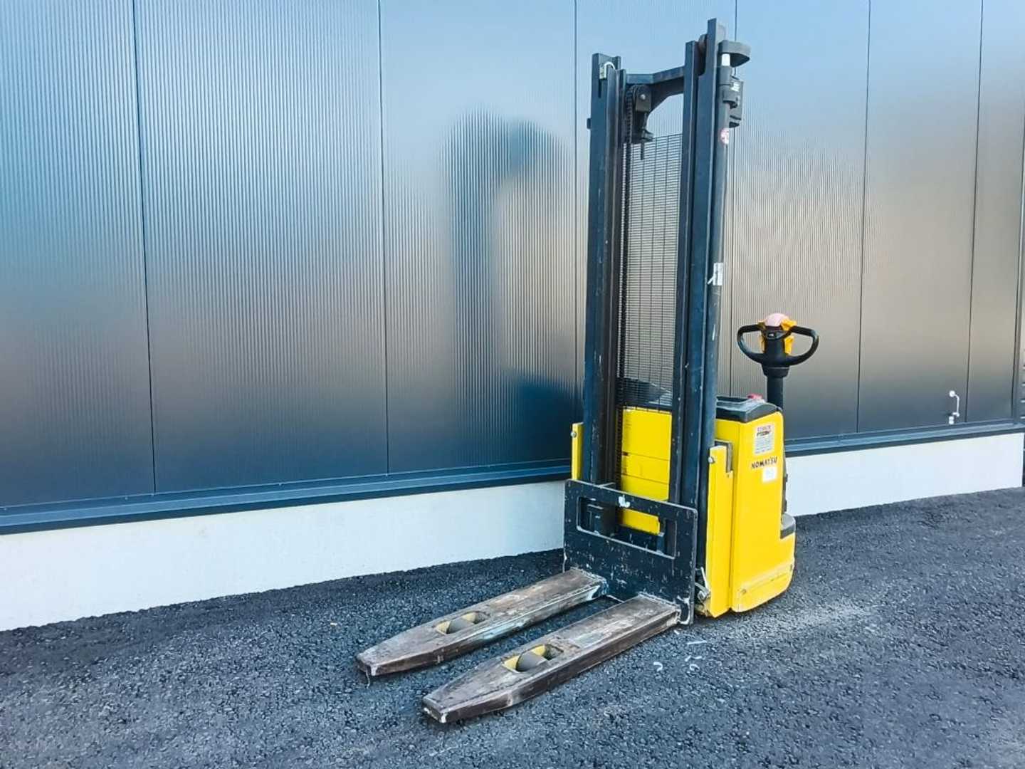 Gabelstapler gebraucht KOMATSU MWS14-1R ELEKTRO HOCHHUBWAGENDEICHSEL (13071983)