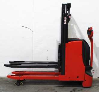 Gabelstapler gebraucht LINDE D 08 1160-01 ELEKTRO HOCHHUBWAGENDEICHSEL (12886162)