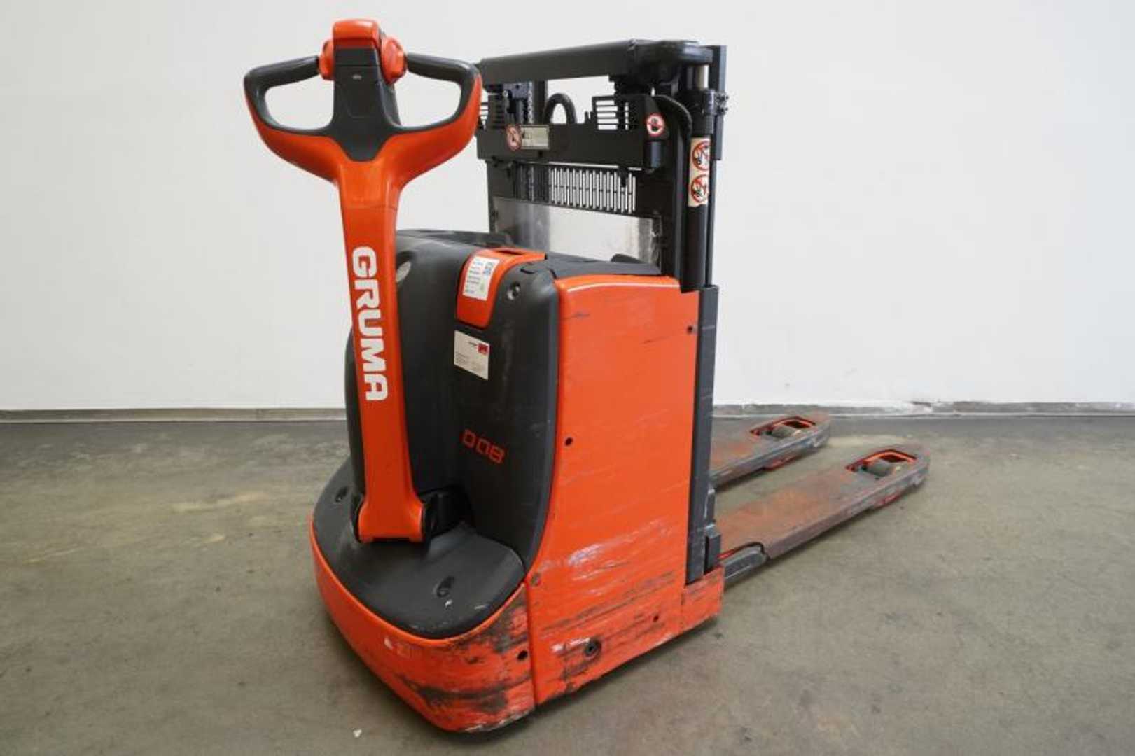 Gabelstapler gebraucht LINDE D 08 1160 ELEKTRO HOCHHUBWAGENDEICHSEL (13052353)
