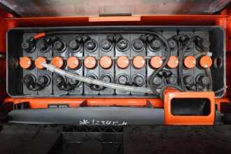 Gabelstapler gebraucht LINDE D 08 1160 ELEKTRO HOCHHUBWAGENDEICHSEL (13052353)