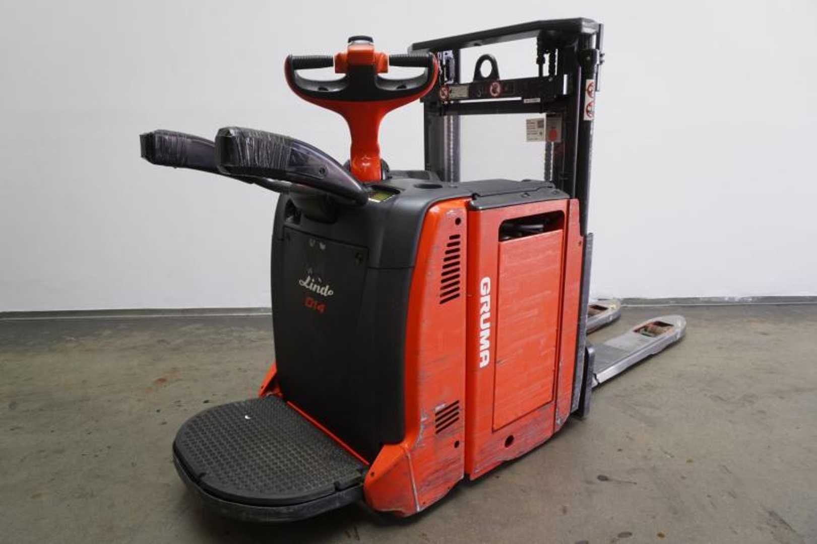 Gabelstapler gebraucht LINDE D 14 AP 133-01 ELEKTRO HOCHHUBWAGENFAHRERSTAND (13053512)