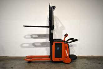 Gabelstapler gebraucht LINDE D 14 AP ION 133-01 ELEKTRO HOCHHUBWAGENFAHRERSTAND (13050207)