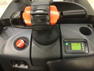 Gabelstapler gebraucht LINDE D14SP ELEKTRO HOCHHUBWAGENDEICHSEL (13073699)
