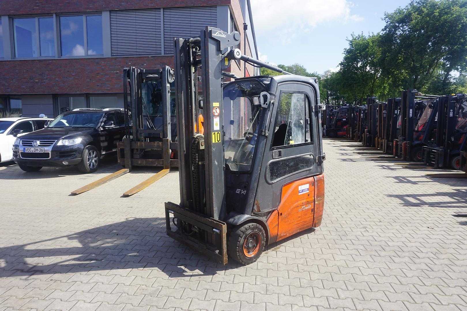 Gabelstapler gebraucht LINDE E 14-01 - Triplex 5.22m - 2018er Batterie ELEKTRO DREIRADFRONTSTAPLER (13046634)
