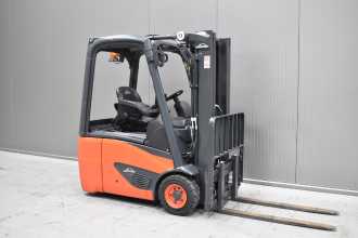 Gabelstapler gebraucht LINDE E 14 - 02 /58593/ ELEKTRO DREIRADFRONTSTAPLER (13074555) backdrop