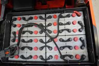 Gabelstapler gebraucht LINDE E 14 EVO 386-02 ELEKTRO DREIRADFRONTSTAPLER (13074276)