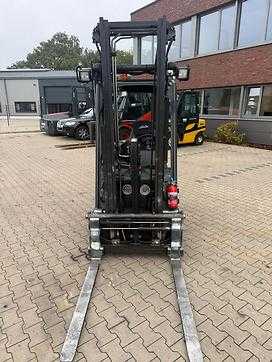 Gabelstapler gebraucht LINDE E 16 -02 ELEKTRO DREIRADFRONTSTAPLER (13064789)