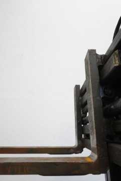 Gabelstapler gebraucht LINDE E 16 EVO 386-02 ELEKTRO DREIRADFRONTSTAPLER (13068133)
