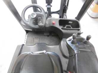 Gabelstapler gebraucht LINDE E 16C - 02 ELEKTRO DREIRADFRONTSTAPLER (13026258)