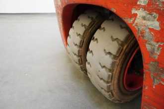 Gabelstapler gebraucht LINDE E 18 L EVO 386-02 ELEKTRO DREIRADFRONTSTAPLER (13012433)