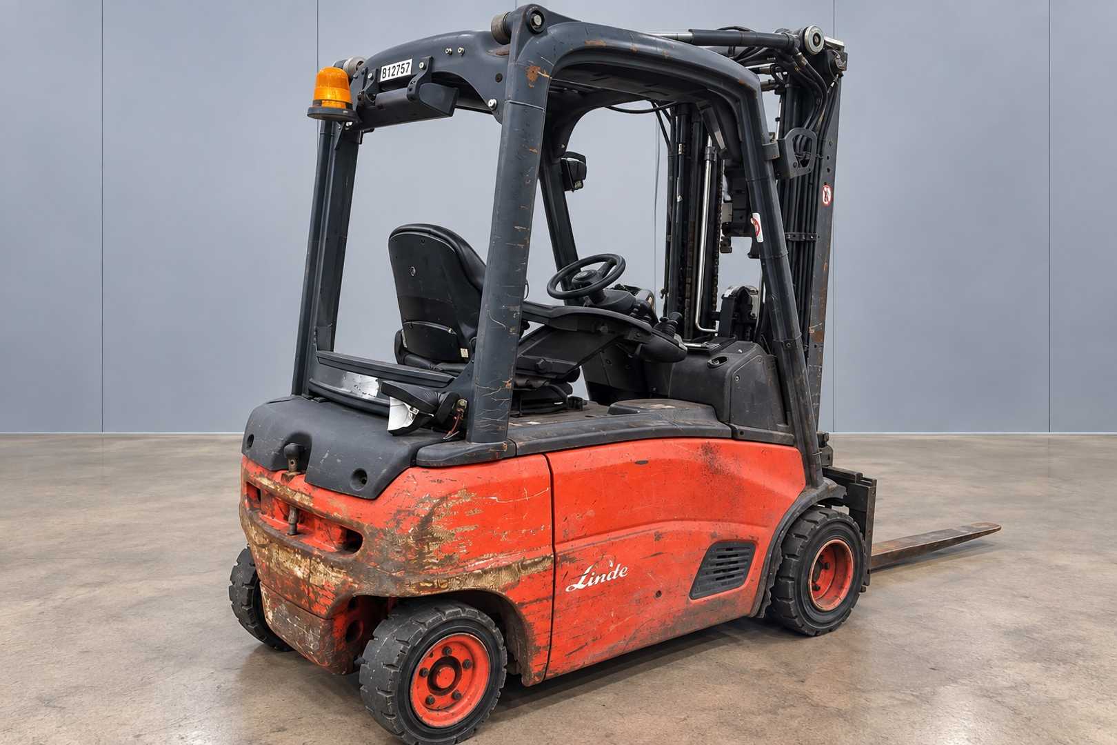 Gabelstapler gebraucht LINDE E 20 PL - 01 /59229/ ELEKTRO VIERRADFRONTSTAPLER (13076385)