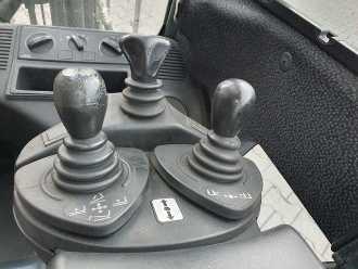 Gabelstapler gebraucht LINDE E18 - 01 / Triplex: 4.50m! / SS / nur 5.672h! ELEKTRO VIERRADFRONTSTAPLER (13024702)