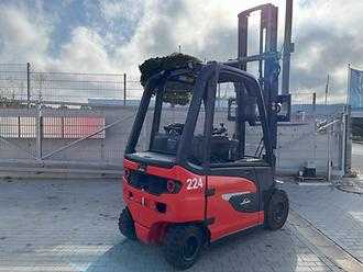 Gabelstapler gebraucht LINDE E25 ELEKTRO VIERRADFRONTSTAPLER (12988731)