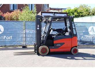 Gabelstapler gebraucht LINDE E25HL-01/600 ELEKTRO VIERRADFRONTSTAPLER (13041323) backdrop