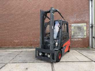 Gabelstapler gebraucht LINDE E30L-01 ELEKTRO VIERRADFRONTSTAPLER (13072019)