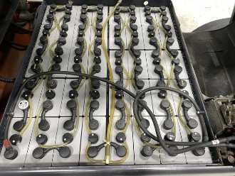 Gabelstapler gebraucht LINDE E35L-01 ELEKTRO VIERRADFRONTSTAPLER (13026049)