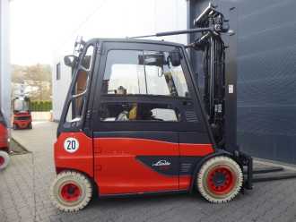 Gabelstapler gebraucht LINDE E50HL-01/600 ELEKTRO VIERRADFRONTSTAPLER (13027282)