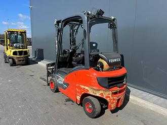 Gabelstapler gebraucht LINDE H20T GAS VIERRADFRONTSTAPLER (13034102)