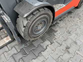 Gabelstapler gebraucht LINDE H30T-01 GAS VIERRADFRONTSTAPLER (13067523)