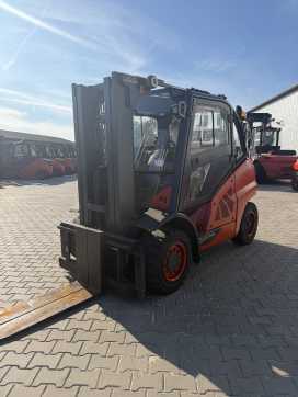 Gabelstapler gebraucht LINDE H50D-02 Containerfähig DIESEL VIERRADFRONTSTAPLER (13072452) backdrop