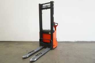 Gabelstapler gebraucht LINDE L 12 1172 ELEKTRO HOCHHUBWAGENDEICHSEL (13055202)