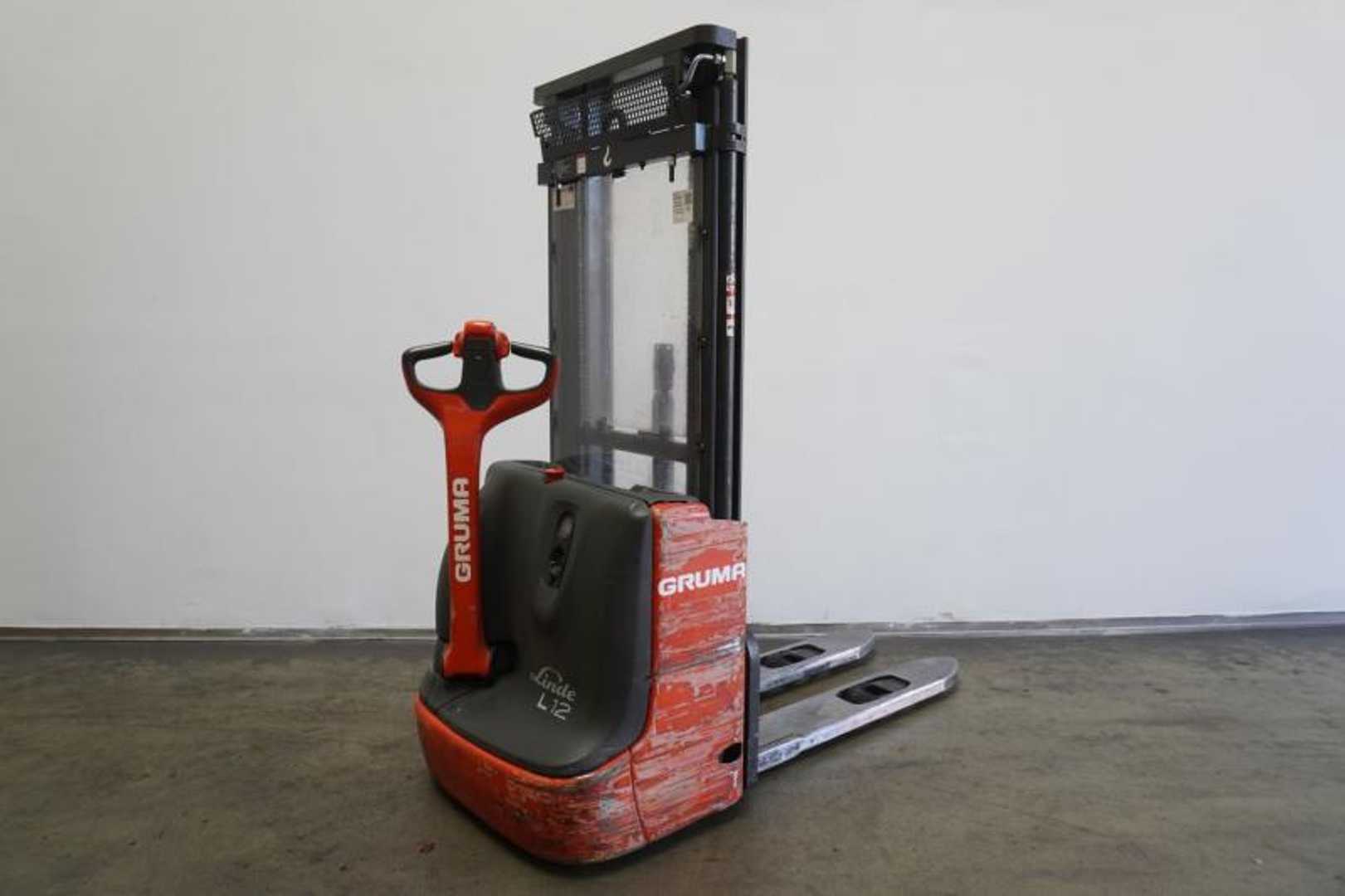 Gabelstapler gebraucht LINDE L 12 1172 ELEKTRO HOCHHUBWAGENDEICHSEL (13067927)