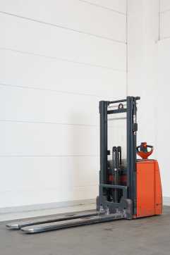 Gabelstapler gebraucht LINDE L 14 1173-01 ELEKTRO HOCHHUBWAGENDEICHSEL (13016999)