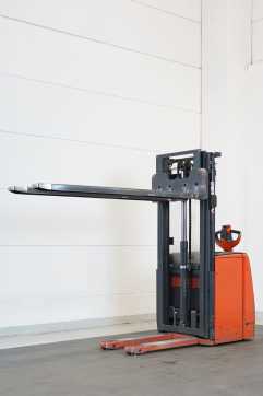 Gabelstapler gebraucht LINDE L 14 1173-01 ELEKTRO HOCHHUBWAGENDEICHSEL (13016999)