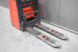 Gabelstapler gebraucht LINDE L 14 /58881/ ELEKTRO HOCHHUBKOMMISSIONIERER (13074577)