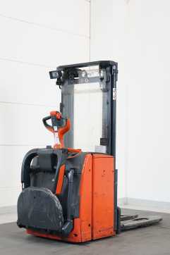 Gabelstapler gebraucht LINDE L 14 AP 1173-01 ELEKTRO HOCHHUBWAGENDEICHSEL (13017117) backdrop