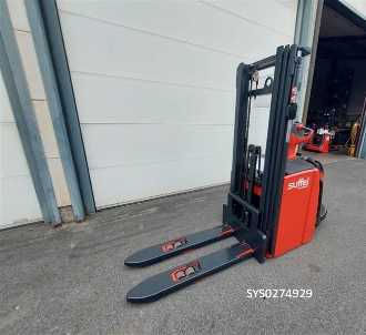 Gabelstapler gebraucht LINDE L 14 AP I ELEKTRO HOCHHUBWAGENFAHRERSTAND (13068255) backdrop