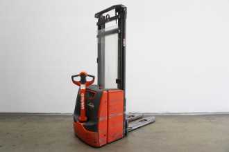 Gabelstapler gebraucht LINDE L 16 1173 ELEKTRO HOCHHUBWAGENDEICHSEL (13067085) backdrop